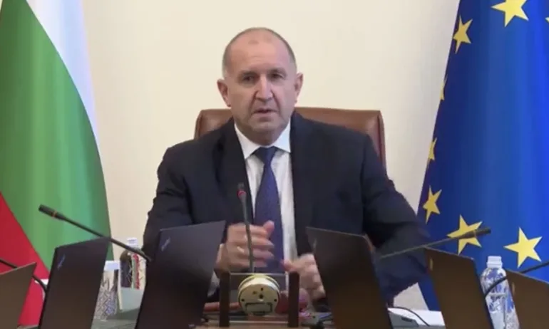 Радев: Парите по петото и шестото плащане по ПВУ важни за изпразнената хазна - Tribune.bg