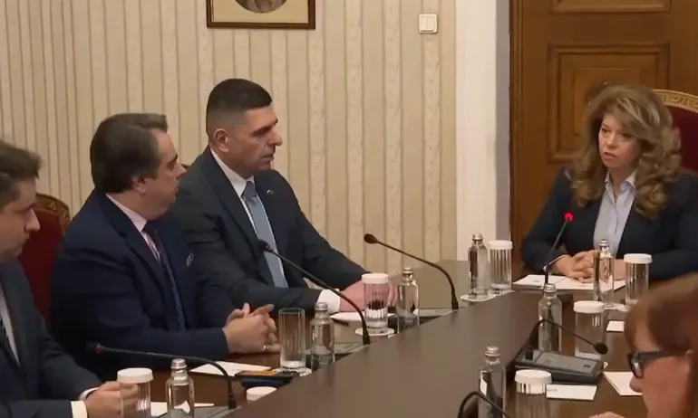 Йотова с ПП-ДБ: Трябва да отговорим на очакванията на българските граждани, които искат честни и прозрачни избори - Tribune.bg