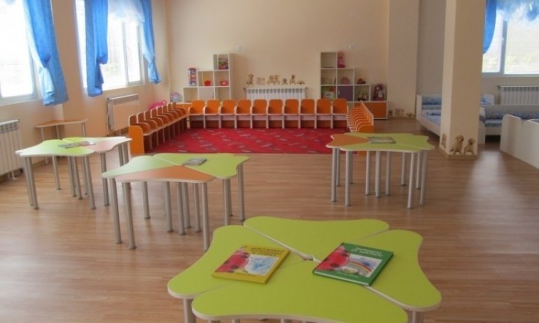 Сдружението на общините: Парите за безплатните детски градини може да не стигнат - Tribune.bg