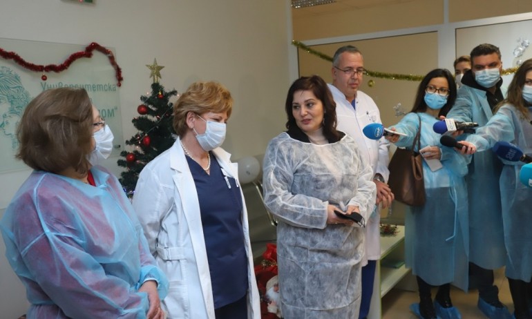 Педиатричните ваксини за COVID са у нас, има тестове за учениците само за първата седмица на януари - Tribune.bg