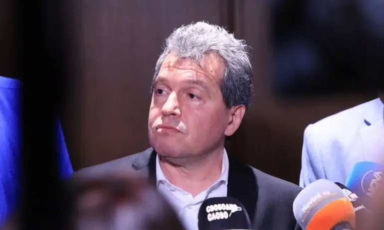 Тошко Йорданов: ГЕРБ трябва да намерят баланса кога да ги изхвърлят тези от ПП през прозореца - Tribune.bg