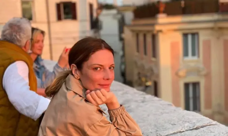 И Теодора Духовникова защити Вергов: Тези месеци не бяха леки - Tribune.bg