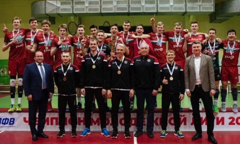 Георги Петров изведе Локо (Новосибирск) до титла в Младежката лига на Русия - Tribune.bg