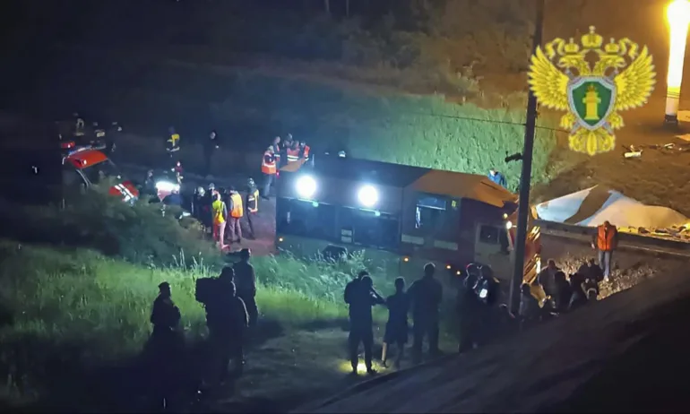 Русия разследва като терористични актове взривовете на два моста през изминалата нощ - Tribune.bg