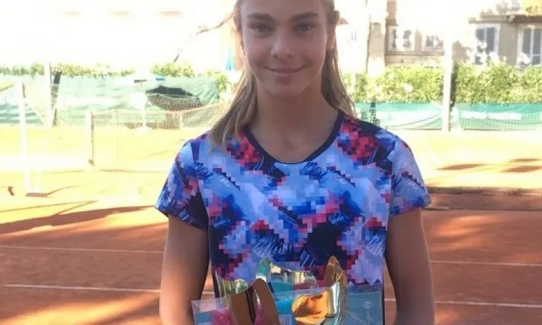 Йоана Константинова спечели второ място на силен турнир в Италия до 12 г. - Tribune.bg