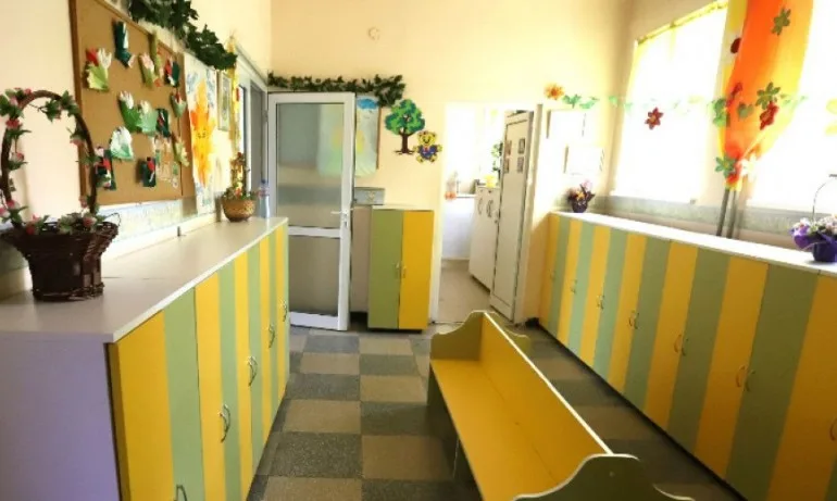 Затвориха детска градина в Ямболско, персоналът е с коронавирус - Tribune.bg