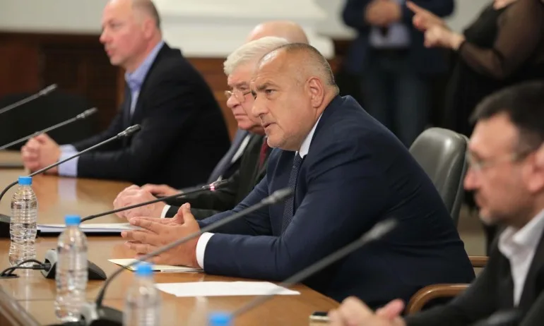 От 1 юни: Пътуваме до Гърция и Сърбия без 14-дневна карантина - Tribune.bg