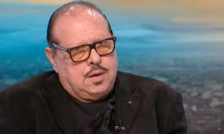 Агент Тенев: Не се пее и говори достатъчно на български език - Tribune.bg