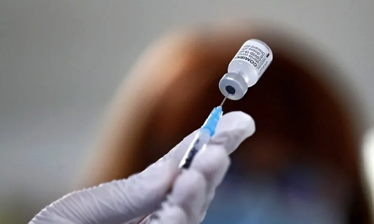 В кратко прессъобщение от МЗ обявиха: Не използваме ваксини с изтекъл срок - Tribune.bg