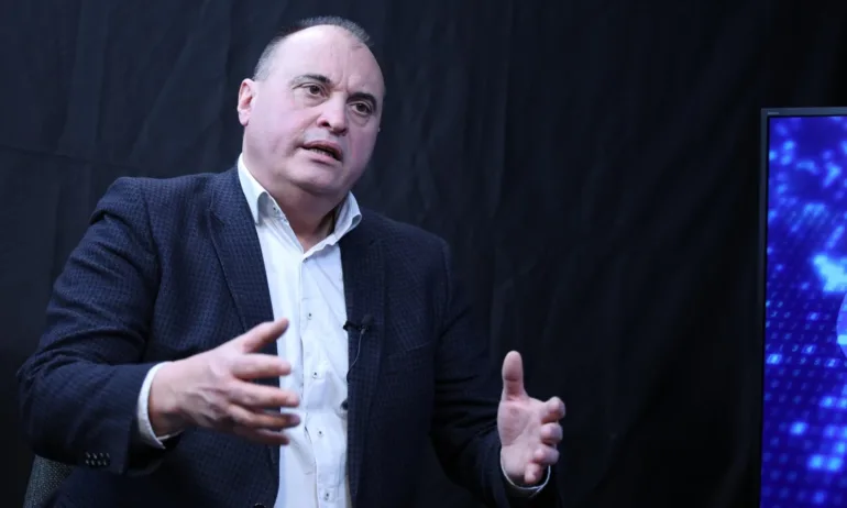 Икономистът Румен Гълъбинов: Бюджет 2025 е проевро бюджет - Tribune.bg