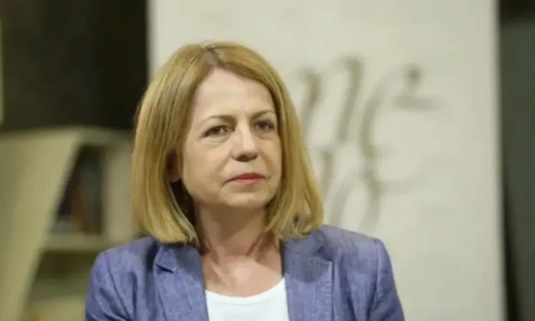 Фандъкова: Наложена е глоба от 100 хиляди лева за едно увредено паве - Tribune.bg