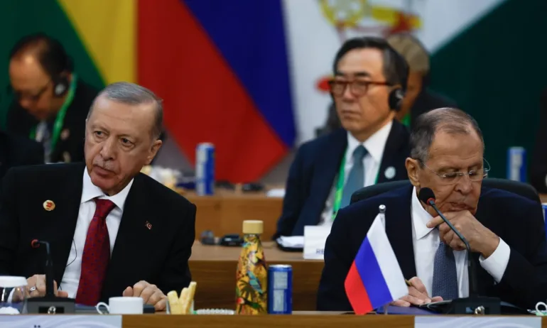 Ердоган призова НАТО да направи преглед на последните промени на ядрената доктрина на Русия - Tribune.bg