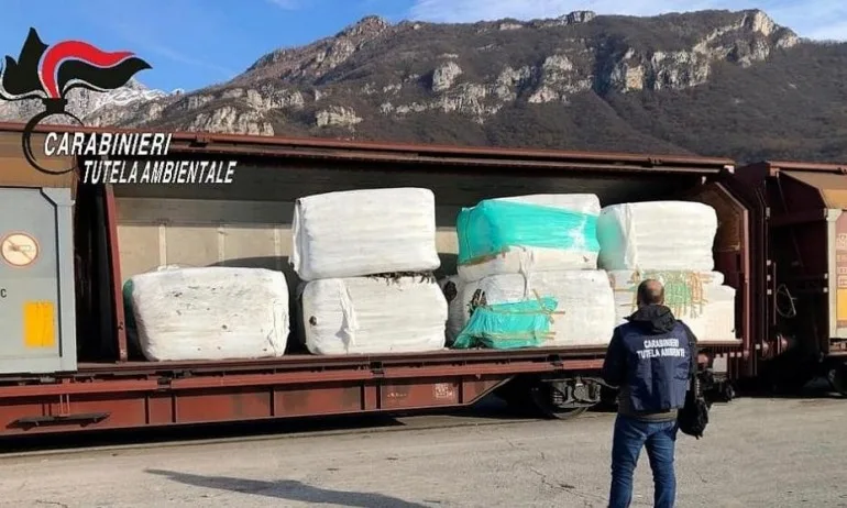 България иска помощ от Италия за разследването на боклука - Tribune.bg