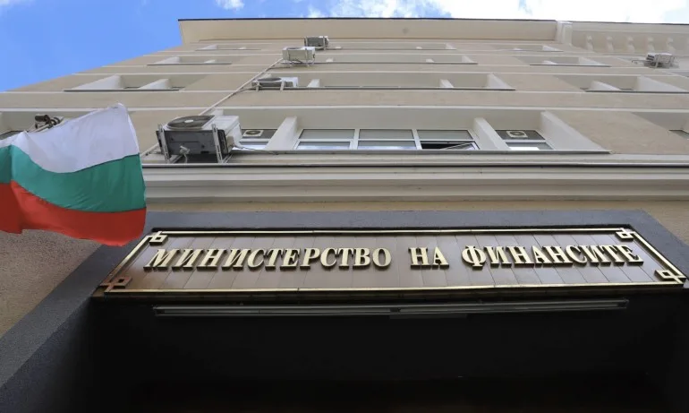 Финансовият министър назначи проверка в АДФИ - Tribune.bg