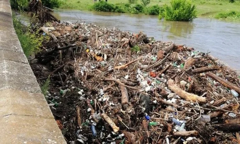 Частично бедствено положение в пет села в Старозагорско и в община Горна Оряховица - Tribune.bg