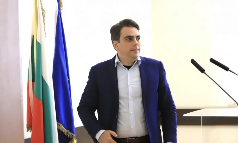 Асен Василев в пълна метаморфоза, бюджетът не бил зле и пари за пенсии има - Tribune.bg