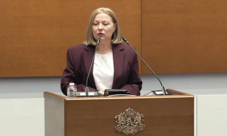 Надежда Йорданова, ДБ: Ще имате подкрепа на всяка мярка, която укрепва върховенството на правото - Tribune.bg