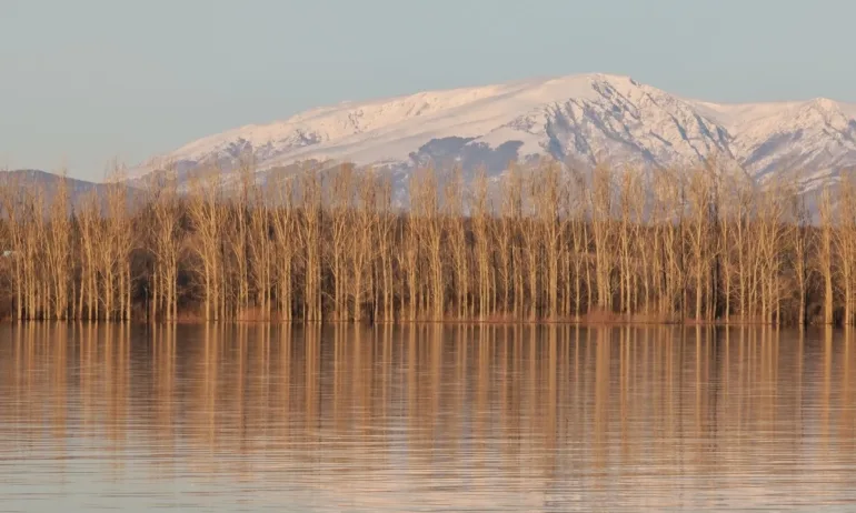 МОСВ: Язовирите у нас са запълнени на 76,42% , няма неконтролируеми преливания - Tribune.bg