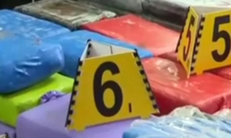 Хеликоптери и водолази ще търсят още наркотици в Черно море - Tribune.bg