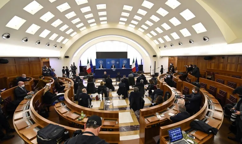 Италия одобри над 30 млрд. евро за справяне с последиците от пандемията - Tribune.bg