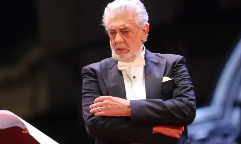 Пласидо Доминго ще дирижира Травиата в София - Tribune.bg