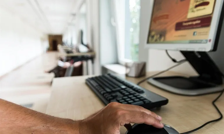 340 издатели в регистъра за медии, но пак има анонимни онлайн, които и МВР не открива - Tribune.bg