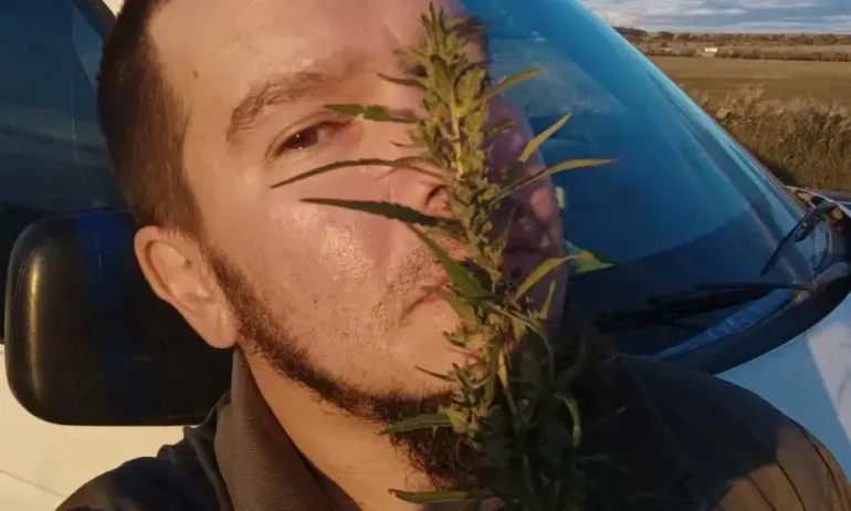 Глиги: ПР-ите на ДБ съветват кандидатите да се държат като манекенки - Tribune.bg