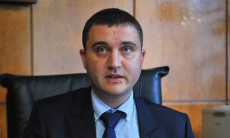 Горанов: Президентът Радев да не замесва администрацията в политическа война - Tribune.bg