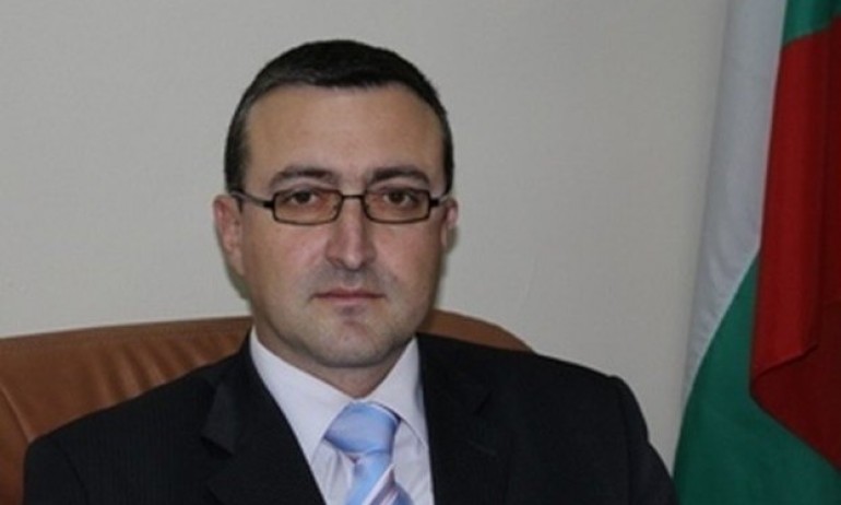 Атанас Добрев е освободен от поста зам.-министър на земеделието - Tribune.bg
