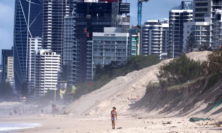 Циклонът Фина удари част от Австралия - Tribune.bg