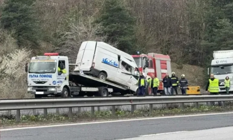 Пиян и без книжка предизвика тежка катастрофа на АМ Тракия, има загинали (ОБНОВЕНА/СНИМКИ) - Tribune.bg