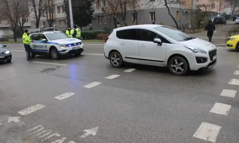 Блъснаха дете на пешеходна пътека в Благоевград - Tribune.bg