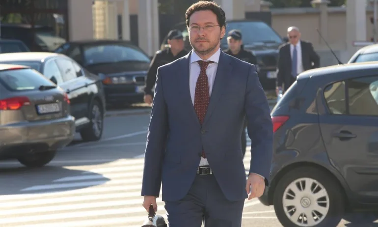 Окончателно: Бившият министър Даниел Митов и заместникът му са невинни - Tribune.bg