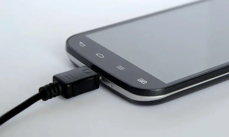 България въвежда стандартното зарядно устройство - Tribune.bg