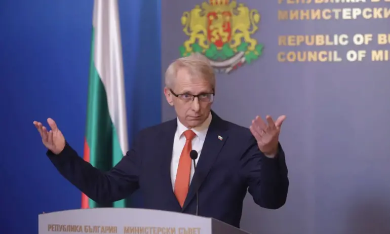 Денков обвини подчинените му ДАНС в нарушение на закона, иска оставки, но не му ги дават - Tribune.bg