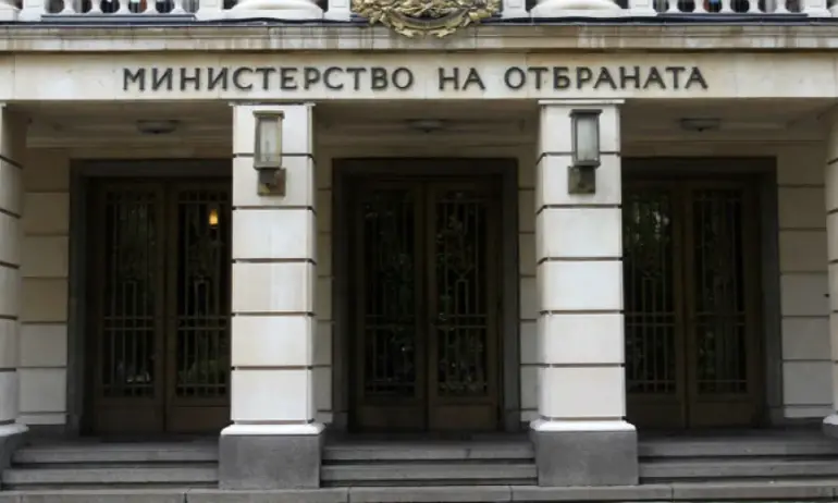 България подписва с Украйна меморандум за военно сътрудничество - Tribune.bg