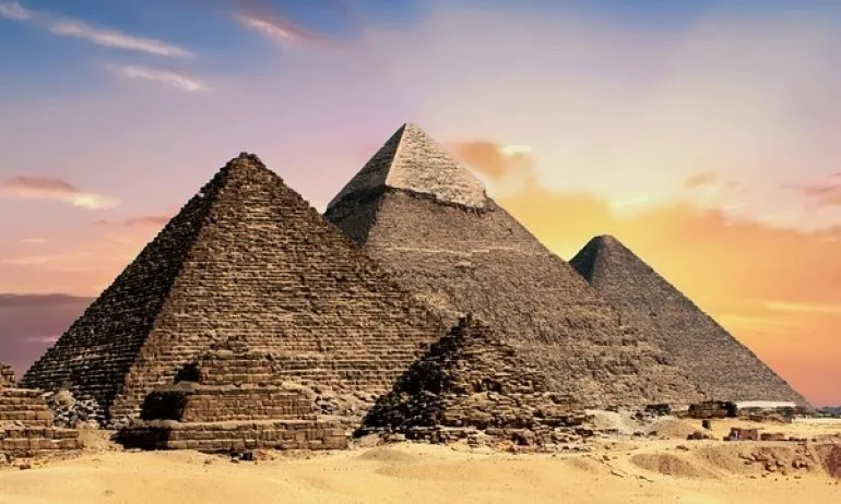 Пясъците на времето – ЕГИПЕТ: Кой и защо построи пирамидите? - Tribune.bg