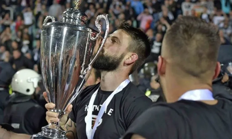 Димитър Илиев е ''Футболист на футболистите'' за сезон 2019/2020 - Tribune.bg