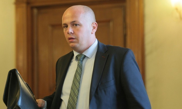 Александър Симов пред Tribune: Коалицията може да издържи, има още живот в нея - Tribune.bg