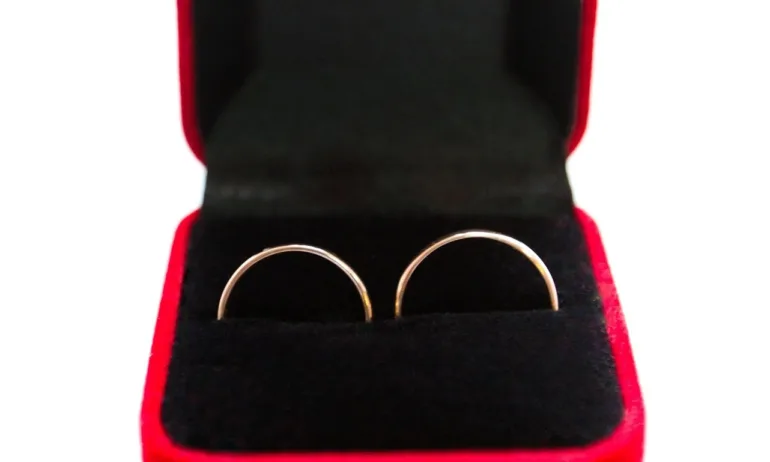 Булка менте от Шумен беше осъдена за измама на мъж в Азербайджан - Tribune.bg