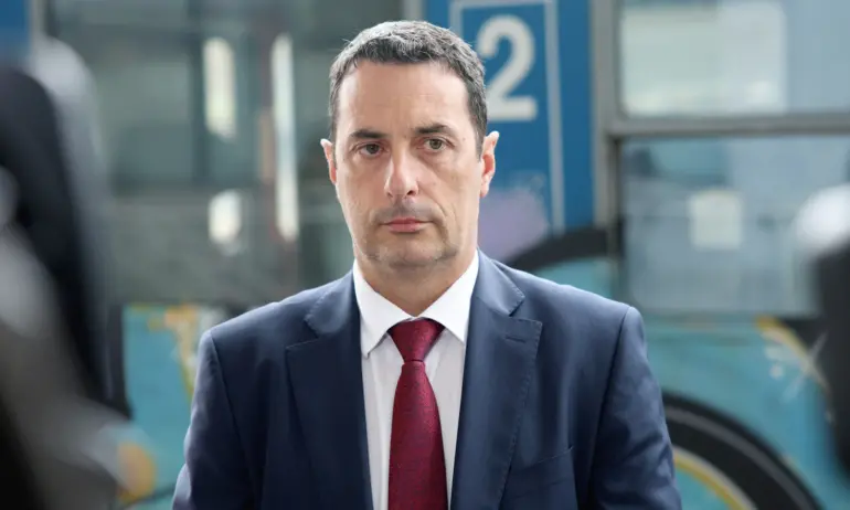 Гвоздейков разпореди спешна проверка на НКЖИ след инцидента в Плевенско - Tribune.bg