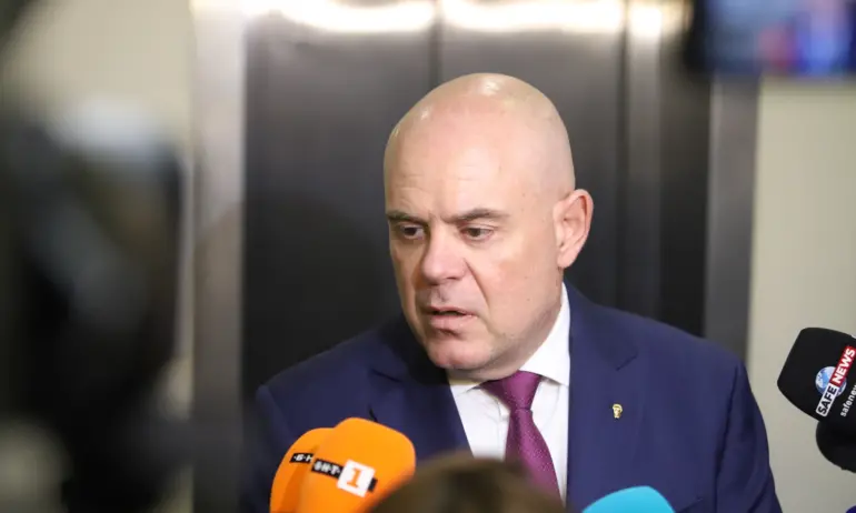 Иван Гешев преди ВСС: Опасността е да се върнем във времената на Политбюро - Tribune.bg