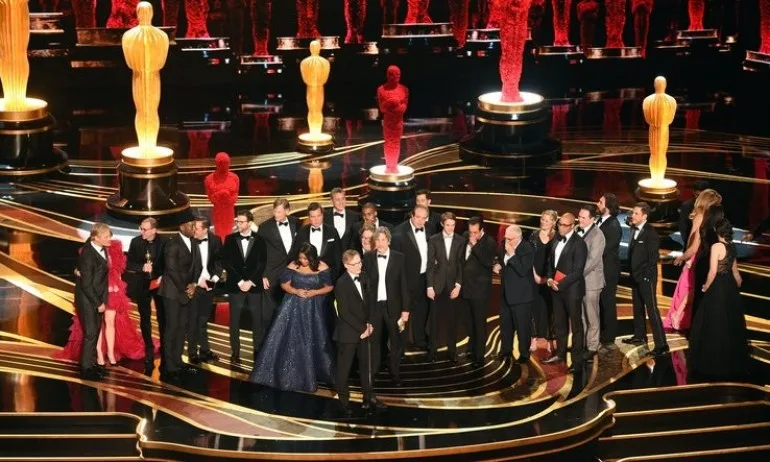Българското знаме на сцената на Оскарите - Tribune.bg