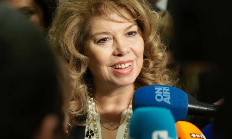 Йотова вероятно свиква 52-ото НС през следващата седмица - Tribune.bg