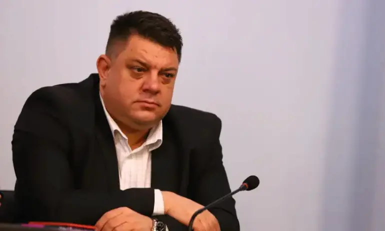 БСП може да подкрепи кабинет без политически лидери и без премиер Бойко Борисов - Tribune.bg