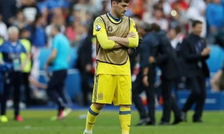 Икер Касияс обяви края на кариерата си - Tribune.bg