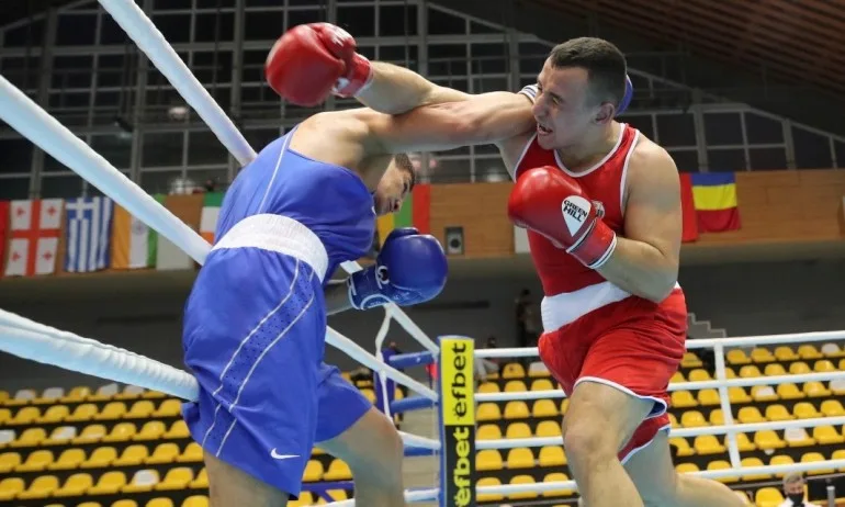 Министър Кралев проследи двубоите от третия ден на Купа Странджа - Tribune.bg