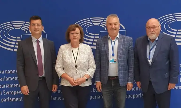 Кметът на Ловеч взе участие в сесия на Европейския комитет на регионите в Брюксел - Tribune.bg