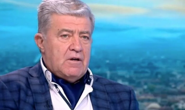 Проф. Начев: Парите за борба с пандемията през следващата година ще се харчат по стриктни правила - Tribune.bg