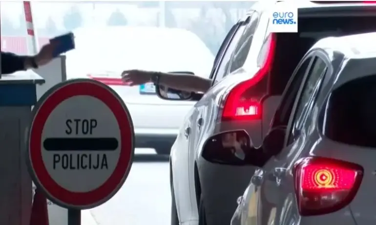 Опашки в Северна Македония заради крайния срок за смяна на личните документи - Tribune.bg